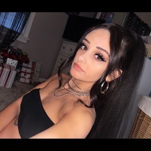 Meet your Posher, Skylar